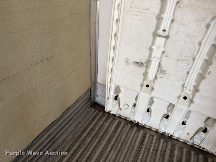 image for item FP4069 2012 Utility VS2RA refrigerated van trailer