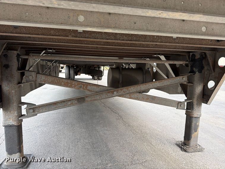 image for item FP4069 2012 Utility VS2RA refrigerated van trailer