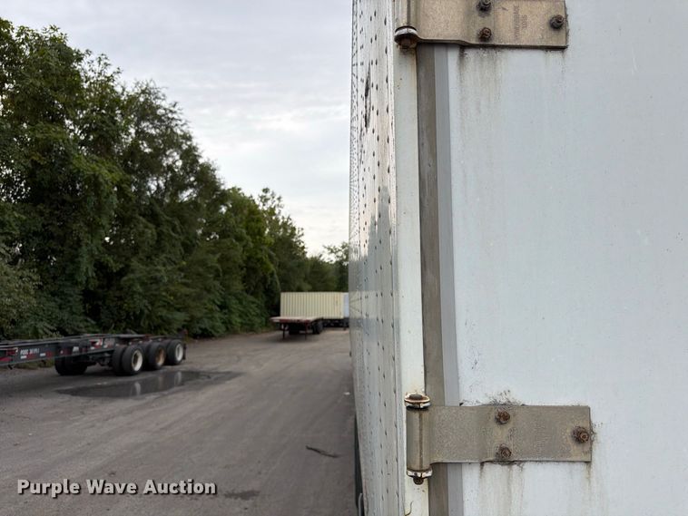 image for item FP4070 2006 Stoughton dry van trailer