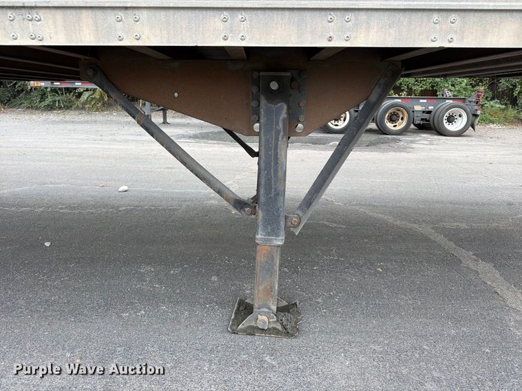 image for item FP4070 2006 Stoughton dry van trailer