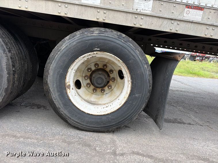 image for item FP4070 2006 Stoughton dry van trailer