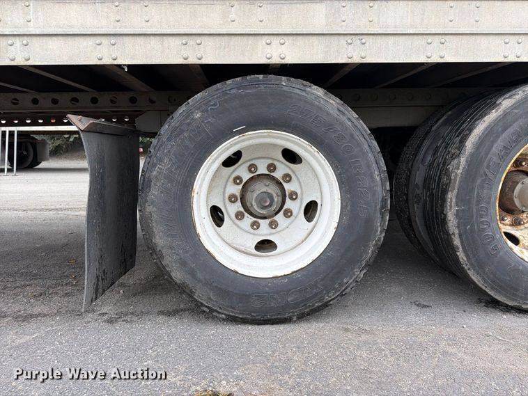 image for item FP4070 2006 Stoughton dry van trailer
