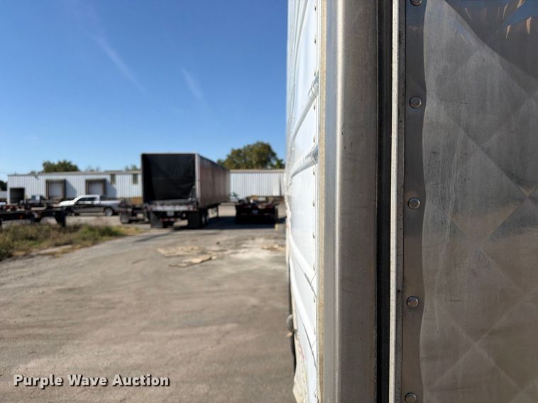 image for item FP4077 2012 Utility VS2RA refrigerated van trailer