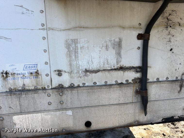 image for item FP4077 2012 Utility VS2RA refrigerated van trailer