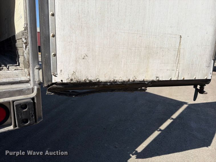 image for item FP4077 2012 Utility VS2RA refrigerated van trailer
