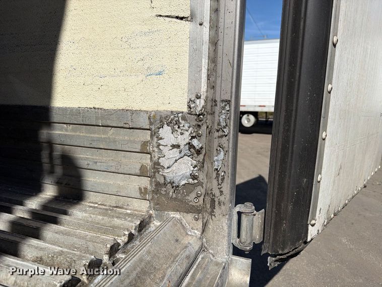 image for item FP4077 2012 Utility VS2RA refrigerated van trailer