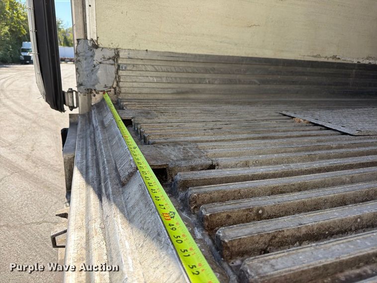image for item FP4077 2012 Utility VS2RA refrigerated van trailer