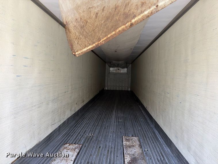 image for item FP4077 2012 Utility VS2RA refrigerated van trailer