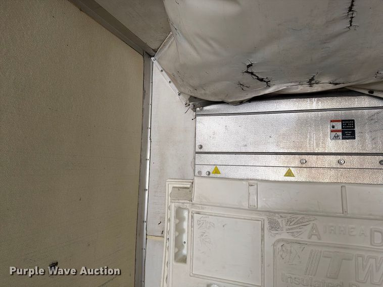 image for item FP4077 2012 Utility VS2RA refrigerated van trailer