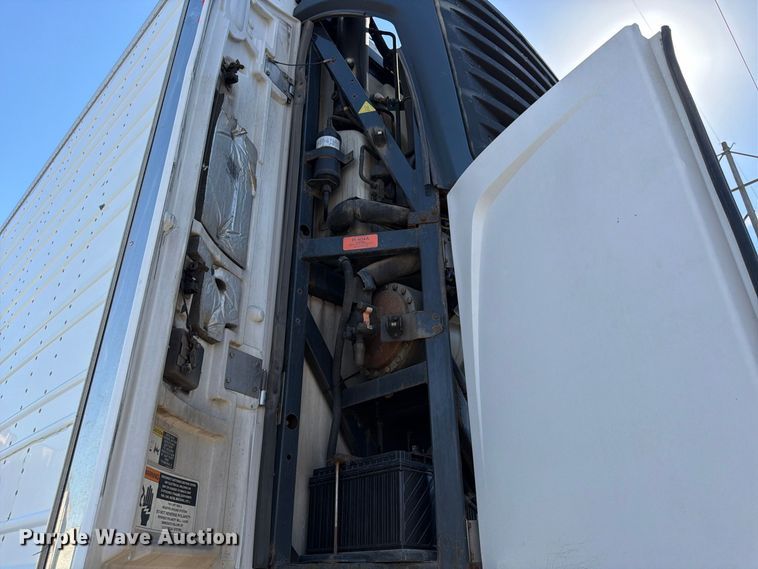 image for item FP4077 2012 Utility VS2RA refrigerated van trailer