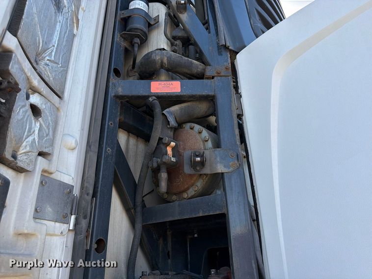 image for item FP4077 2012 Utility VS2RA refrigerated van trailer
