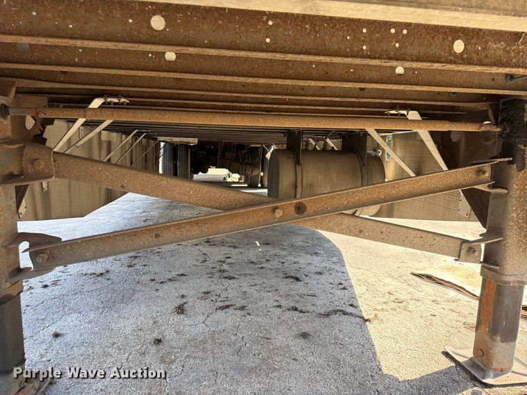 image for item FP4077 2012 Utility VS2RA refrigerated van trailer