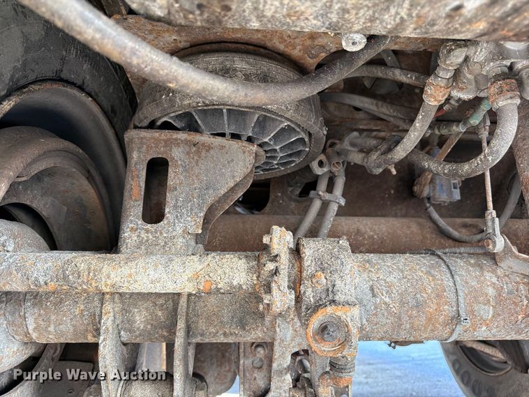 image for item FP4077 2012 Utility VS2RA refrigerated van trailer