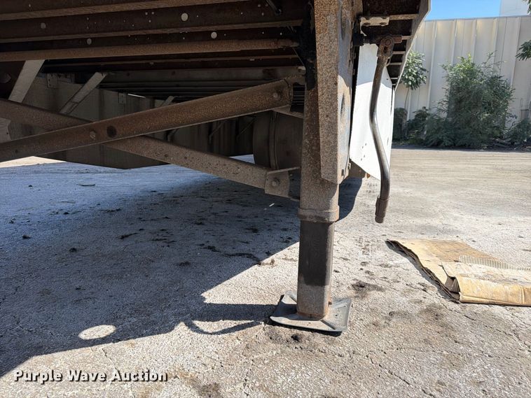image for item FP4077 2012 Utility VS2RA refrigerated van trailer