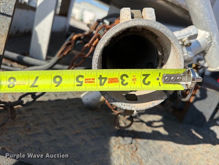image for item FP4084 1996 International 2674 flatbed truck