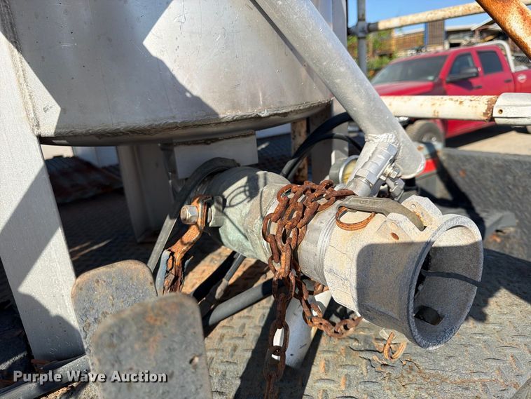 image for item FP4084 1996 International 2674 flatbed truck