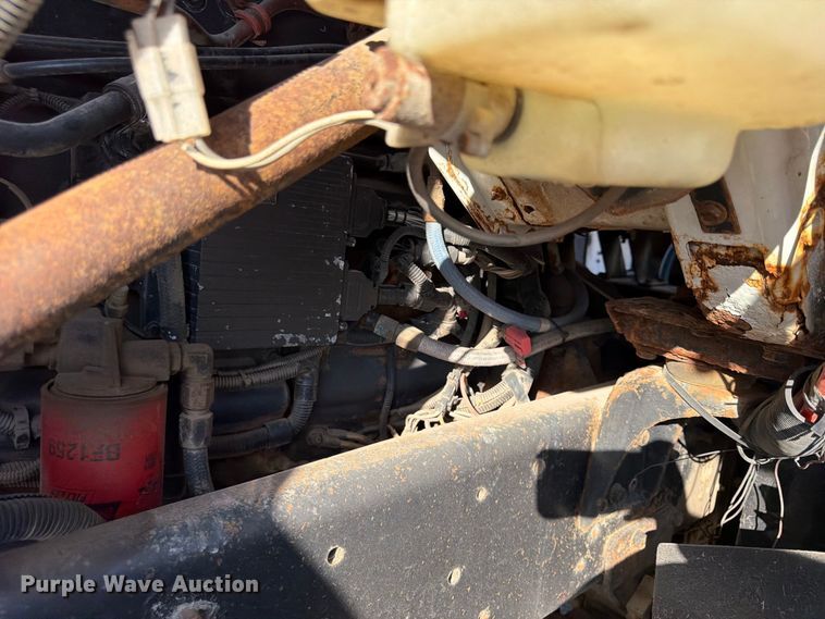 image for item FP4084 1996 International 2674 flatbed truck