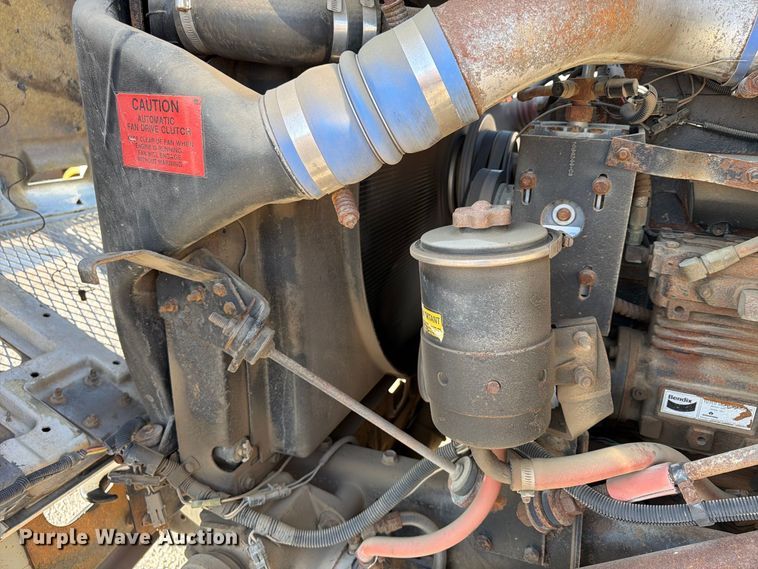image for item FP4084 1996 International 2674 flatbed truck