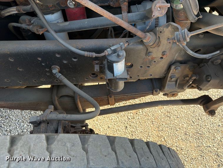 image for item FP4084 1996 International 2674 flatbed truck