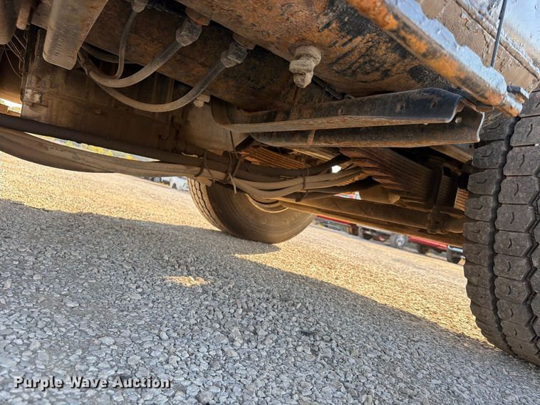 image for item FP4084 1996 International 2674 flatbed truck
