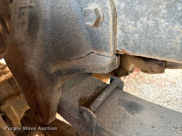 image for item FP4084 1996 International 2674 flatbed truck