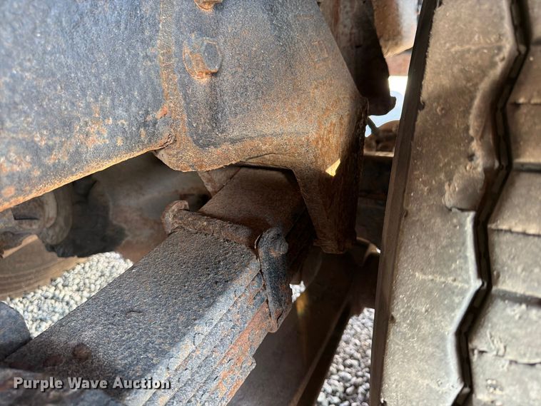 image for item FP4084 1996 International 2674 flatbed truck