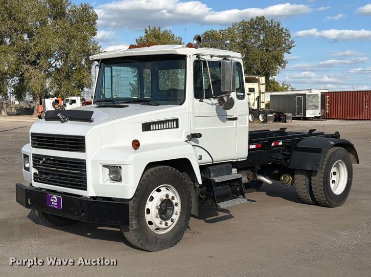 image for item FT6478 1994 Mack CS hook lift truck