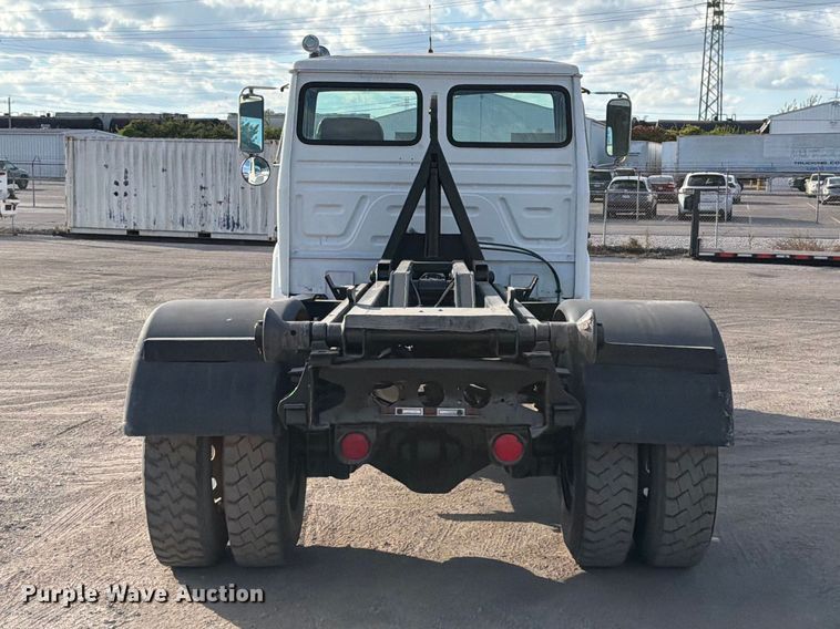 image for item FT6478 1994 Mack CS hook lift truck