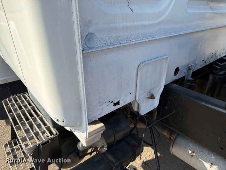 image for item FT6478 1994 Mack CS hook lift truck