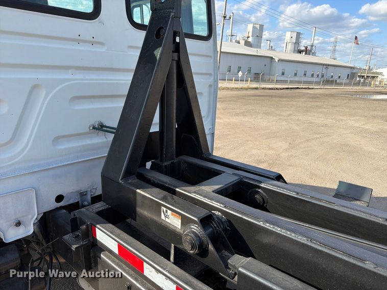 image for item FT6478 1994 Mack CS hook lift truck