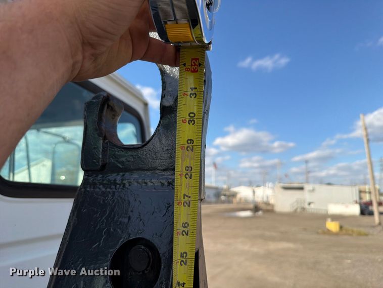 image for item FT6478 1994 Mack CS hook lift truck