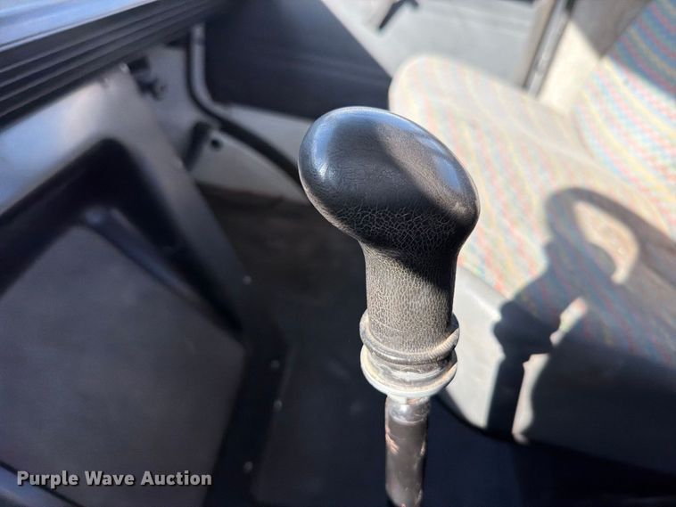 image for item FT6478 1994 Mack CS hook lift truck