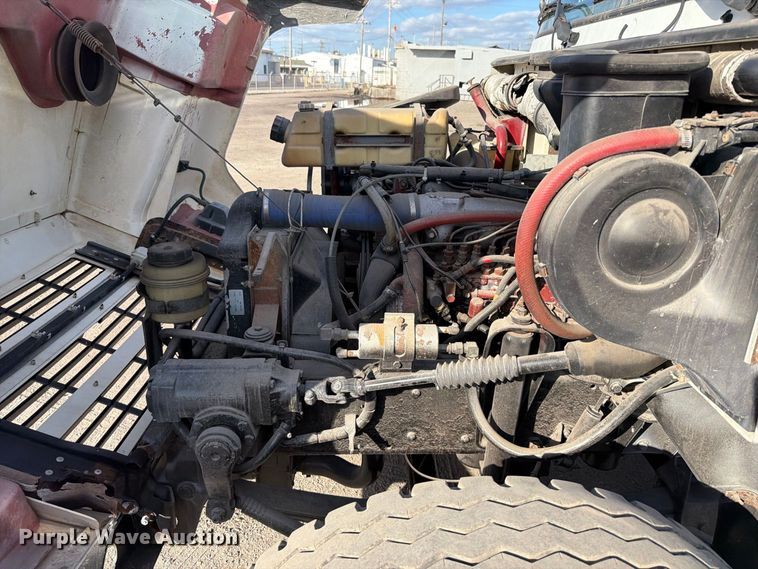 image for item FT6478 1994 Mack CS hook lift truck