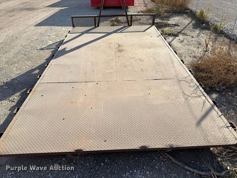 image for item FT6478 1994 Mack CS hook lift truck