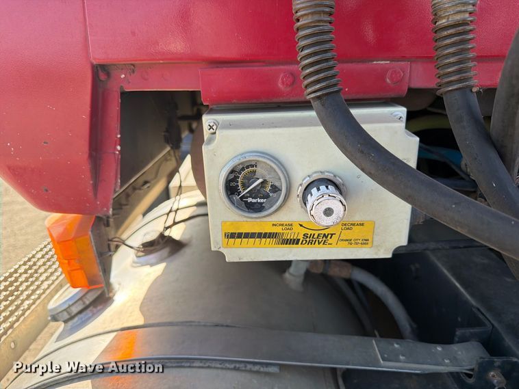 image for item FT7558 1993 Mack CL semi truck
