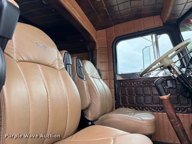 image for item FU1048 1987 Peterbilt 359  semi truck