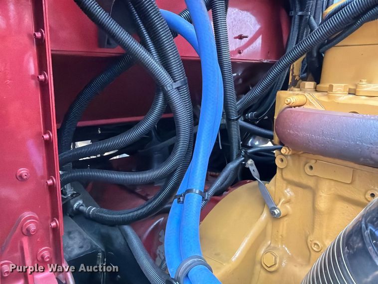 image for item FU1048 1987 Peterbilt 359  semi truck