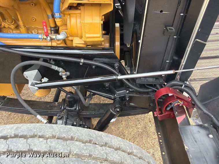 image for item FU1048 1987 Peterbilt 359  semi truck