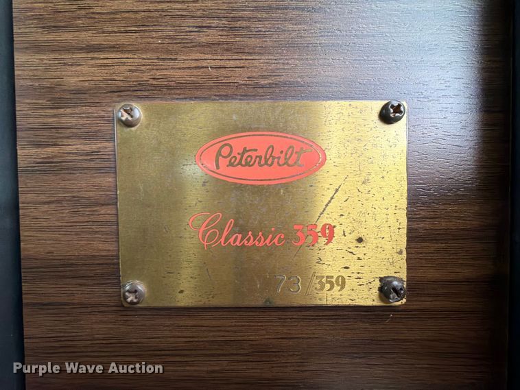 image for item FU1048 1987 Peterbilt 359  semi truck