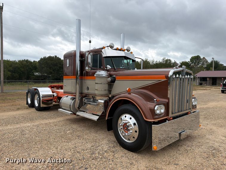 image for item FU1049 1980 Kenworth W900A semi truck