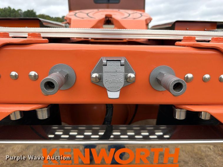 image for item FU1049 1980 Kenworth W900A semi truck
