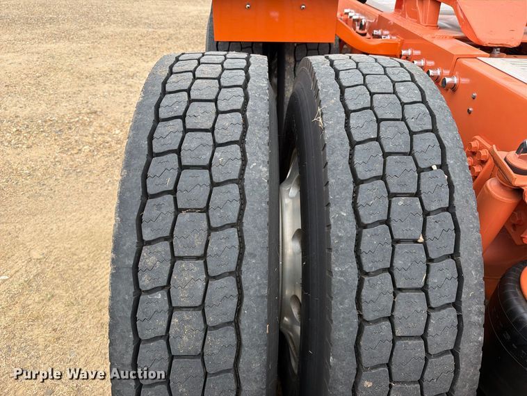 image for item FU1049 1980 Kenworth W900A semi truck