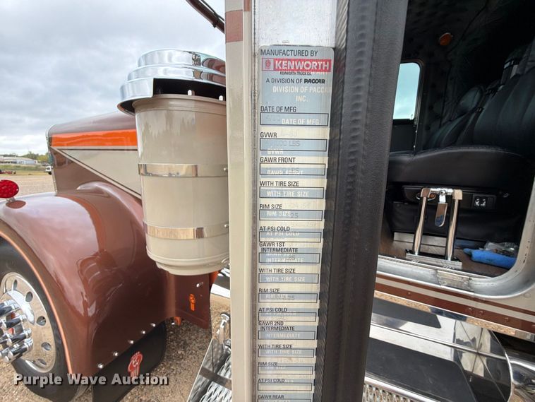 image for item FU1049 1980 Kenworth W900A semi truck
