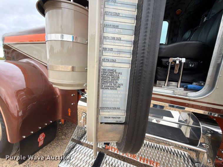 image for item FU1049 1980 Kenworth W900A semi truck