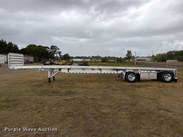 image for item FU1052 2023 Reitnouer Inc. flatbed trailer