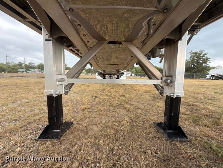 image for item FU1052 2023 Reitnouer Inc. flatbed trailer