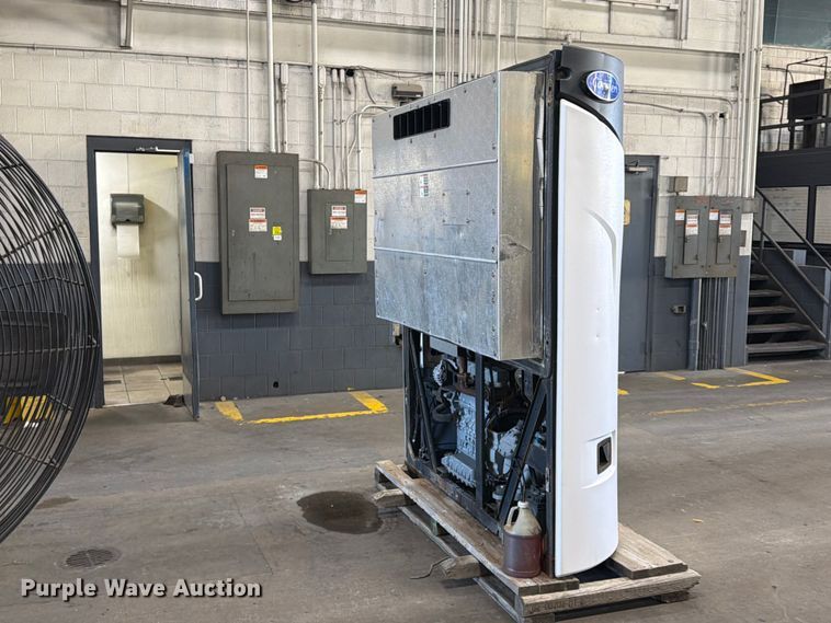 image for item FU4741 2012 Carrier reefer unit