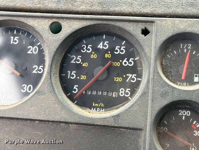 image for item FV2026 2027 Freightliner FL70 flatbed truck