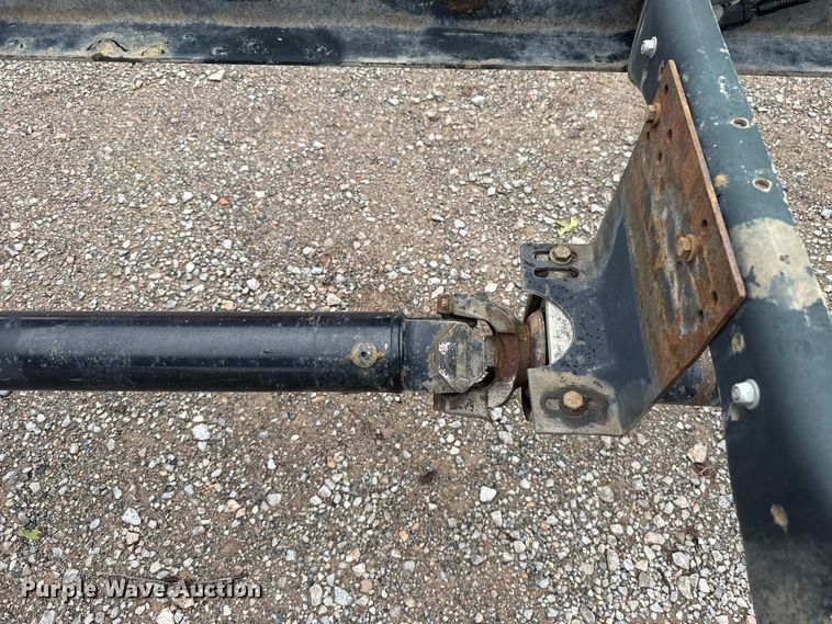image for item FV2027 2001 Ford F650 truck cab and chassis