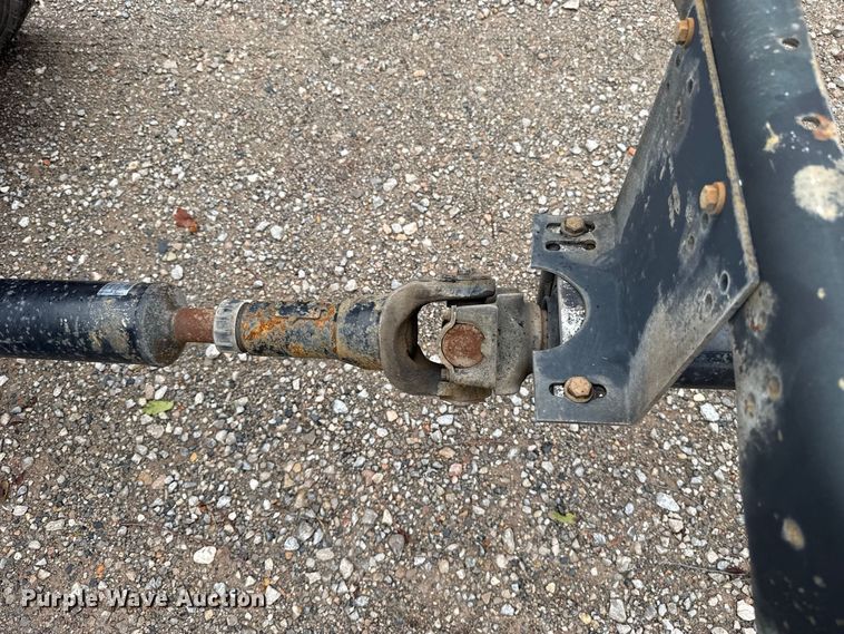 image for item FV2027 2001 Ford F650 truck cab and chassis